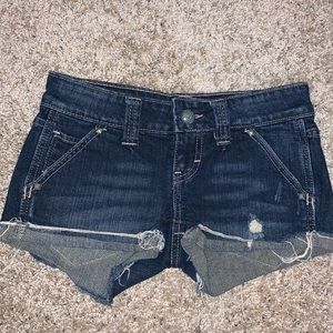 🖤24 shorts dark wash studded jean denim daytrip xs low rise cute punk sexy